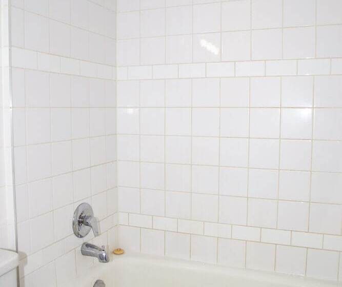 סוויטה, Spanish Villa Resort