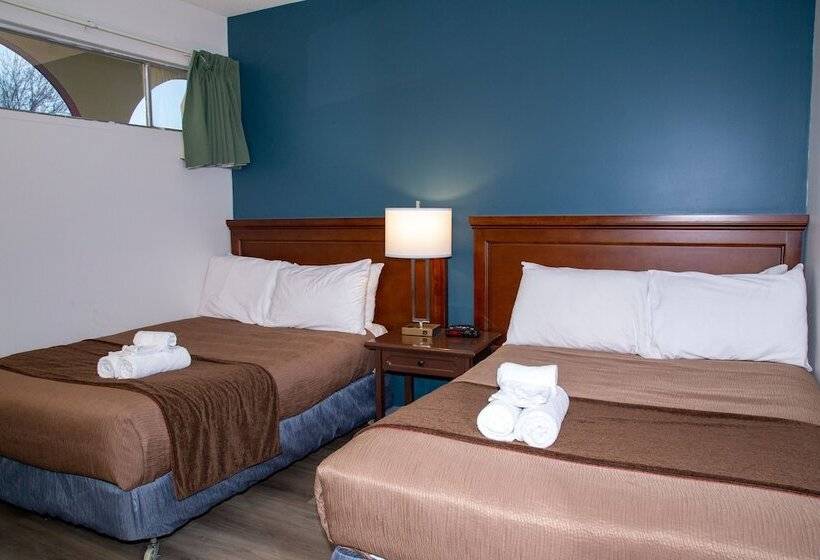 סוויטה, Spanish Villa Resort