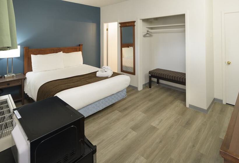 标准工作室, Spanish Villa Resort