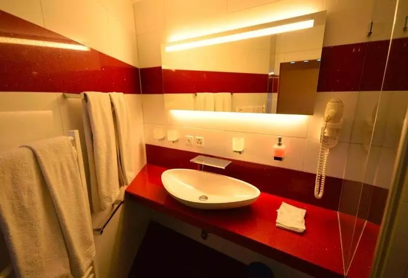 スタンダードトリプルルーム, Ambiente Hotel Freieck