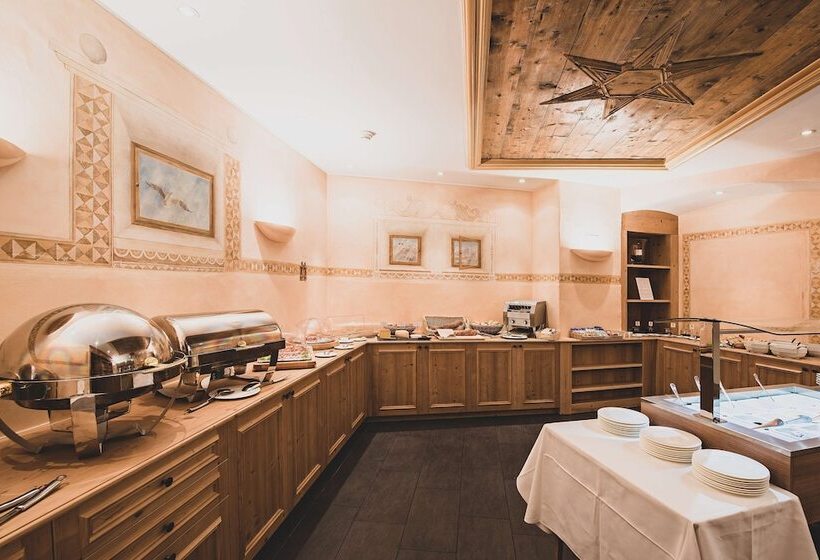 スーペリアールーム, Art Boutique Hotel Monopol