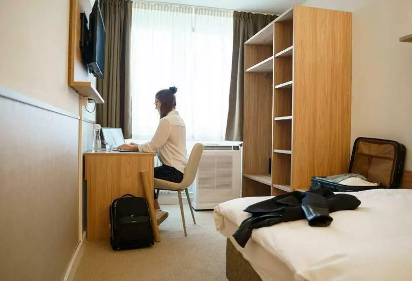 اتاق اکونومی یک تخته, Continental Hotel Lausanne