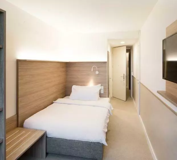 اتاق اکونومی یک تخته, Continental Hotel Lausanne