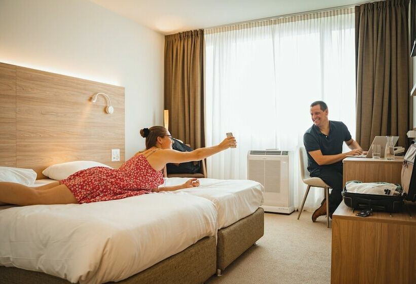 经济房, Continental Hotel Lausanne