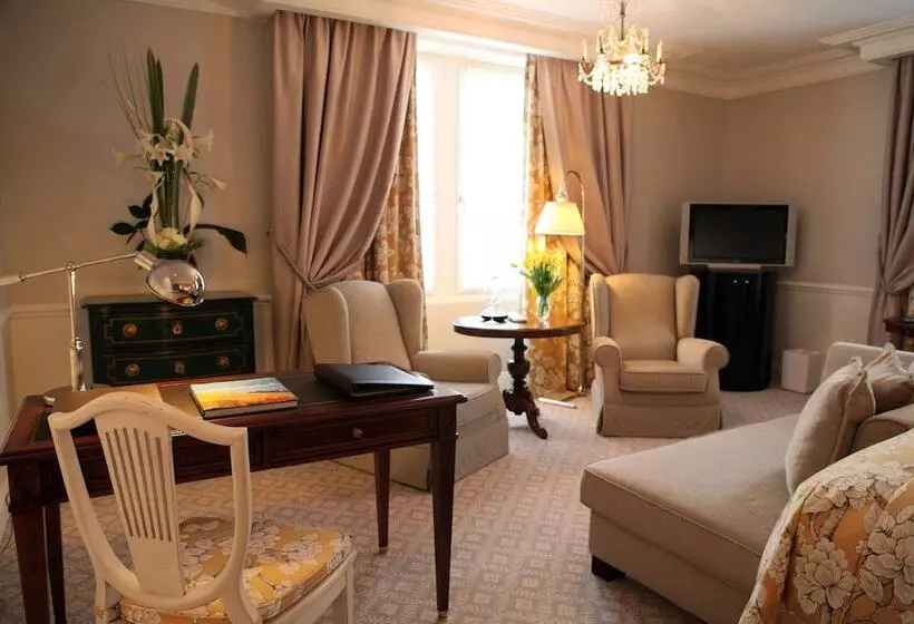 シティビュージュニアスイート, Grand Hotel Du Lac Relais & Châteaux