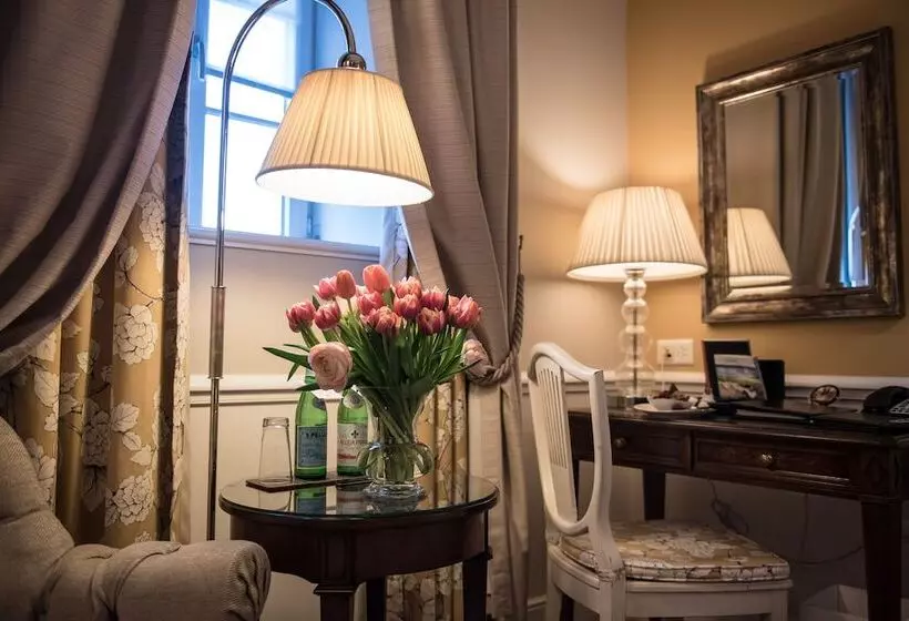 シティビュージュニアスイート, Grand Hotel Du Lac Relais & Châteaux