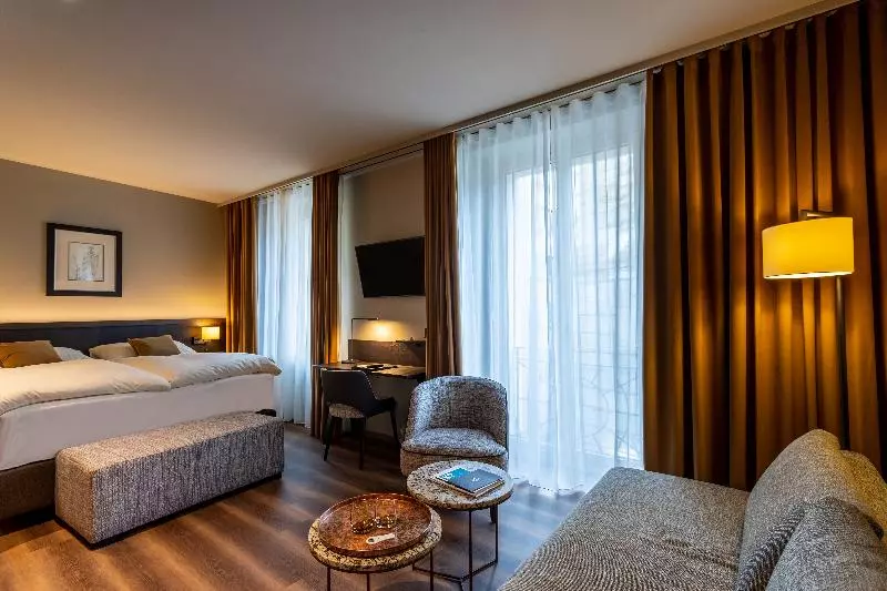 اتاق لوکس, Art Boutique Hotel Monopol