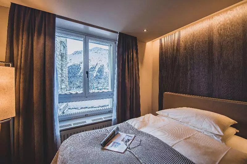 اتاق استاندارد یک نفره, Art Boutique Hotel Monopol