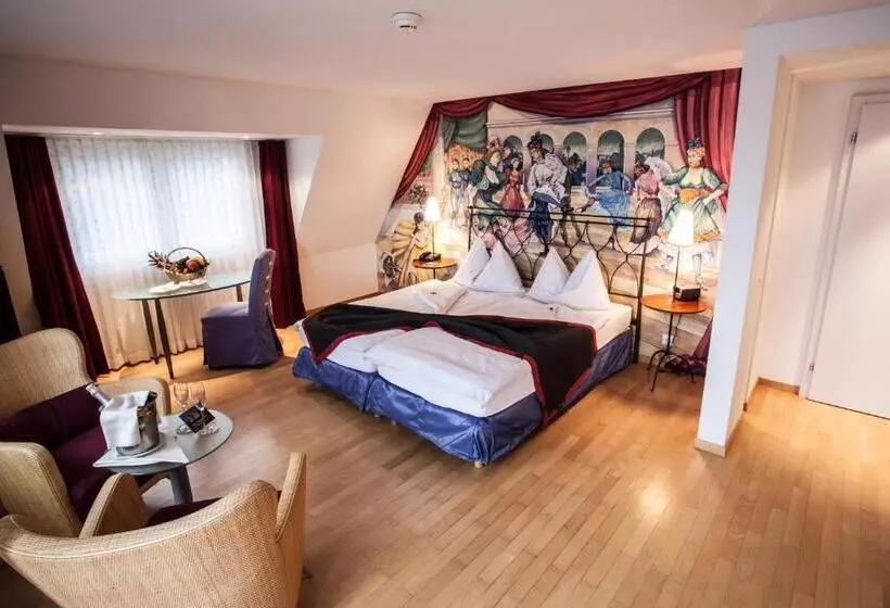 Suite Junior, Central Am See