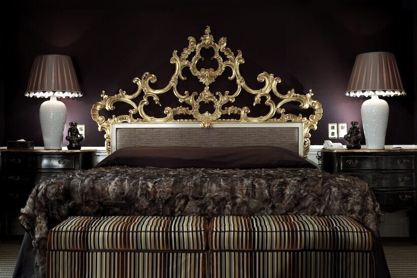 سوییت جونیور با چشمانداز دریاچه, D Angleterre