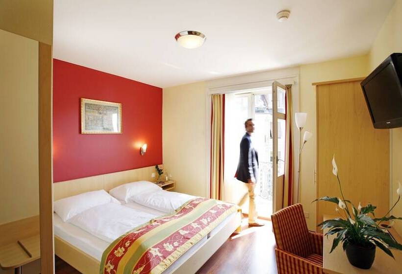 标准间, De La Paix