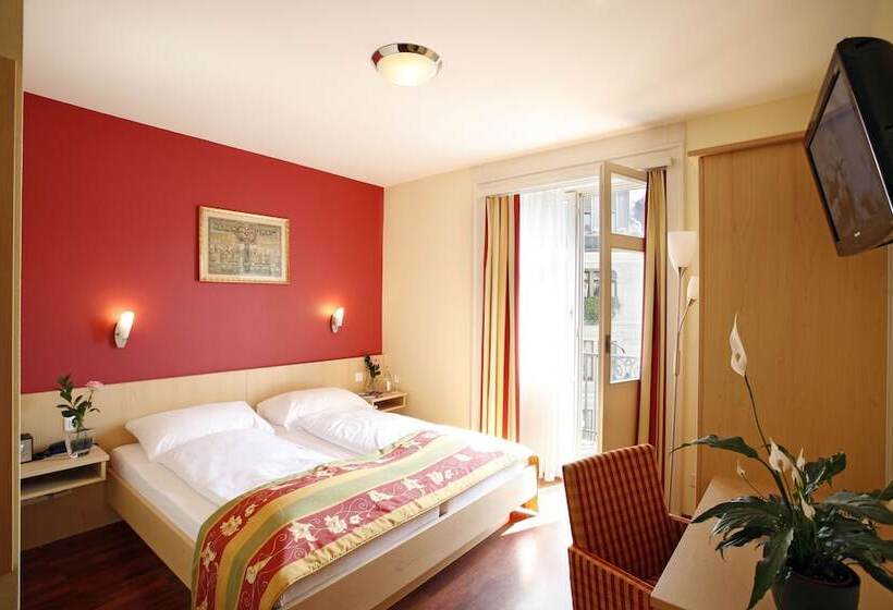 标准间, De La Paix