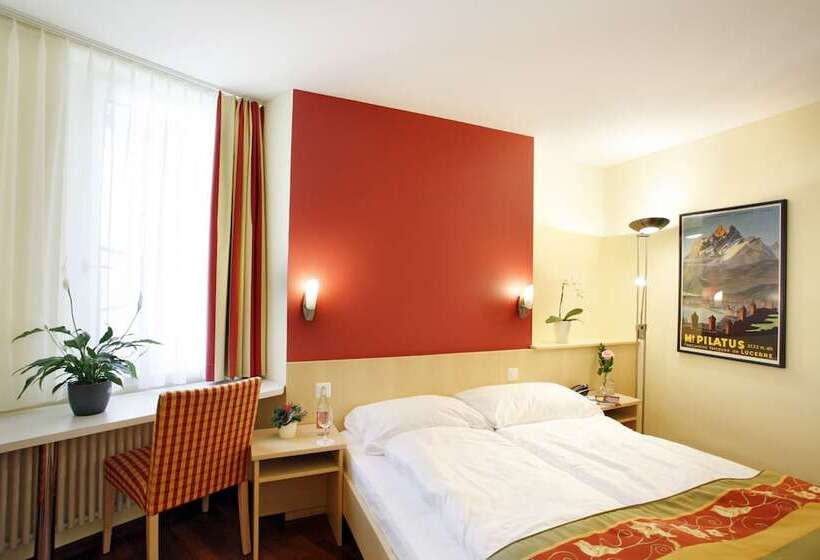 标准间, De La Paix