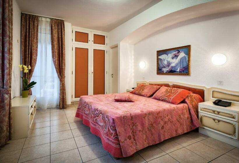 غرفة قياسية, Dell'angelo