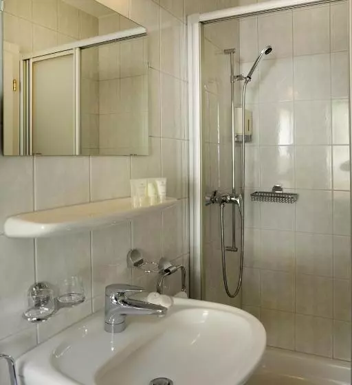 Standardzimmer mit Balkon, Derby Davos