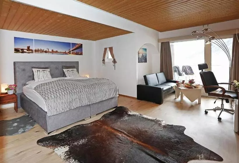 Präsidenten Suite, Derby Davos