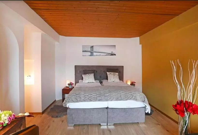 Präsidenten Suite, Derby Davos