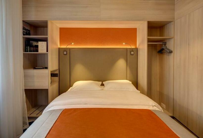 اتاق استاندارد یک نفره, Eden