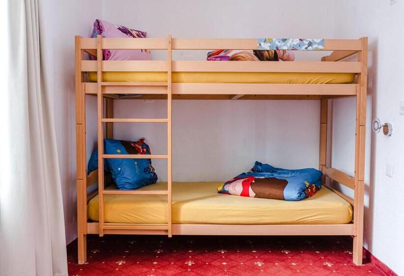 חדר משפחתי דלוקס, Family Hotel & Spa Desirée