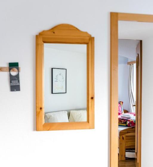 חדר משפחתי, Family Hotel & Spa Desirée