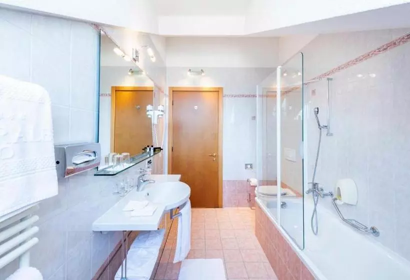 4 Bett Standardzimmer, Federale