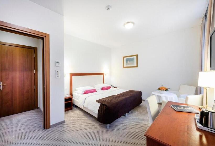 Familjerum, Federale