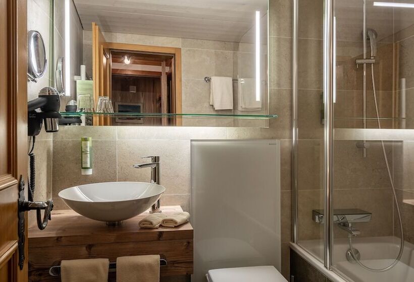 اتاق استاندارد, Gletschergarten