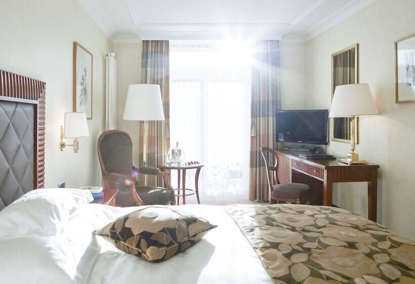 수피리어 싱글 룸, Grand Hotel Kronenhof