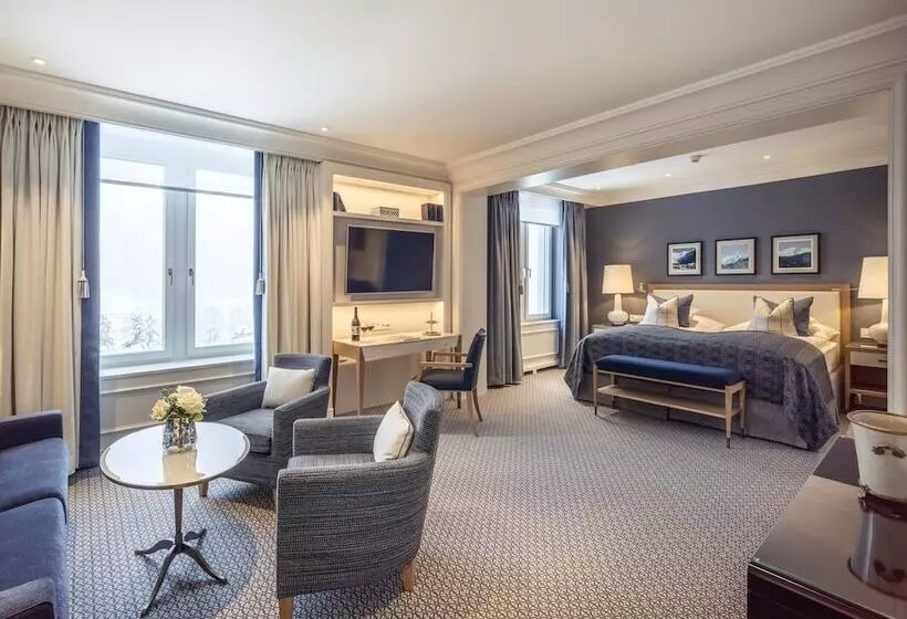 Deluxe-juniorsviitti, Grand Hotel Kronenhof