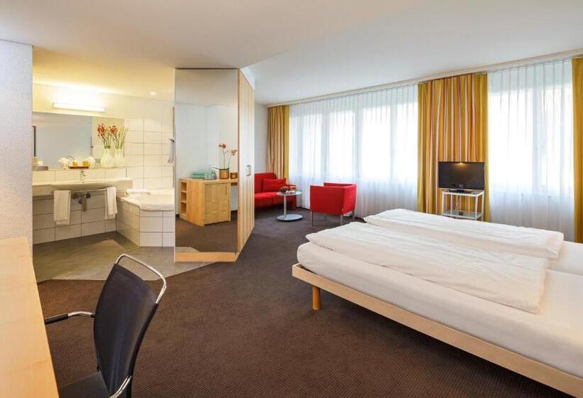 标准间, Hirschen Wildhaus