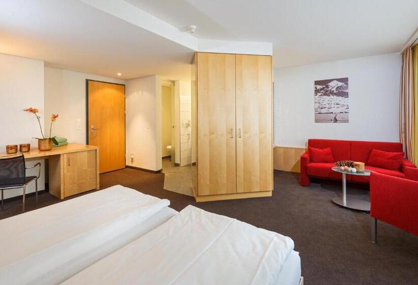 标准间, Hirschen Wildhaus