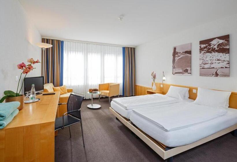 标准间, Hirschen Wildhaus