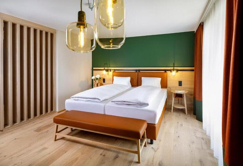 带山景的复式房间, Hirschen Wildhaus