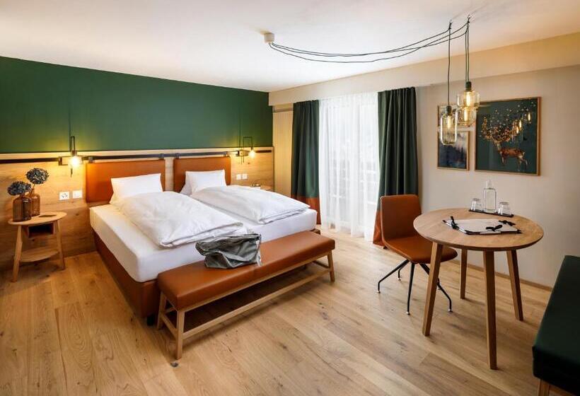 带观景的高级间, Hirschen Wildhaus