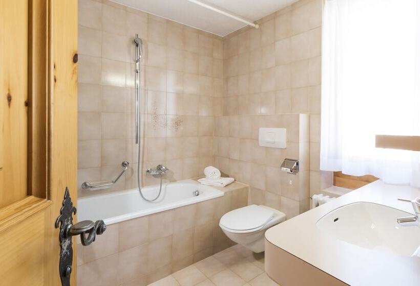 غرفة قياسية, Chesa Languard