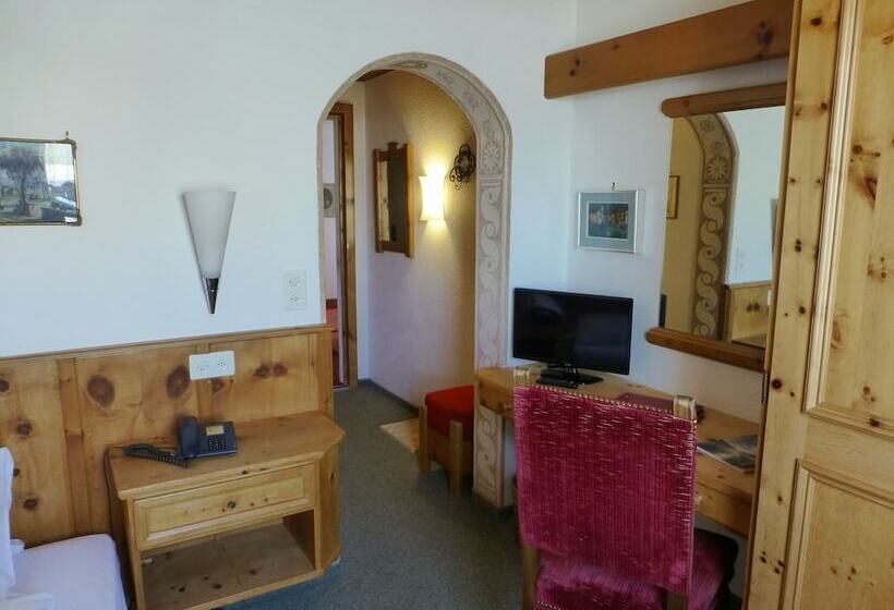 غرفة قياسية فردية, Chesa Languard