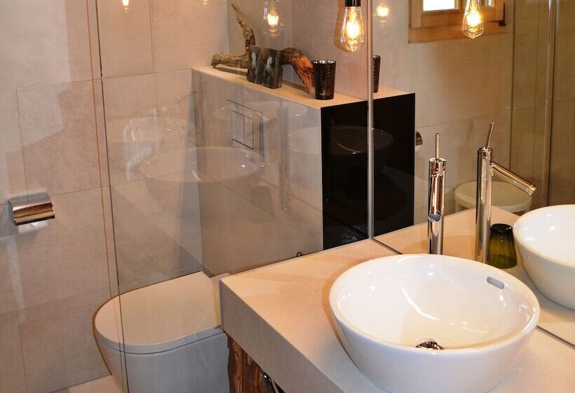 Quarto Comfort com Varanda, Le Grand Chalet Gstaad