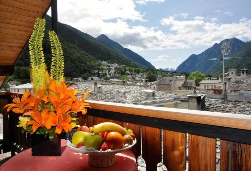 اتاق عادی, Poschiavo Suisse