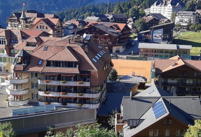 可观景的套房, Regina