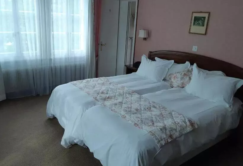 Chambre Deluxe, Regina