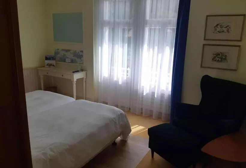 Chambre Supérieure, Regina