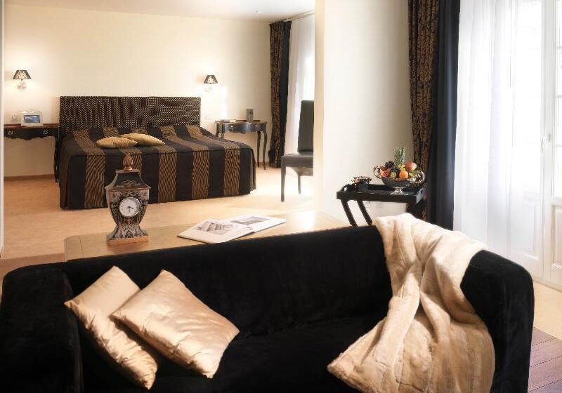 高级套房, Regina