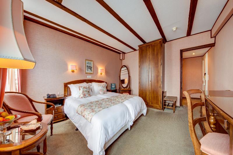 豪华房间, Regina