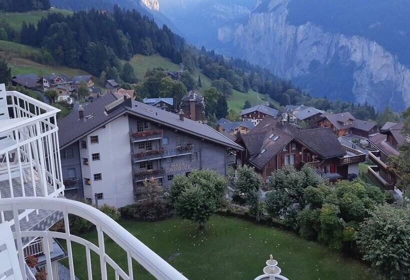 豪华房间, Regina