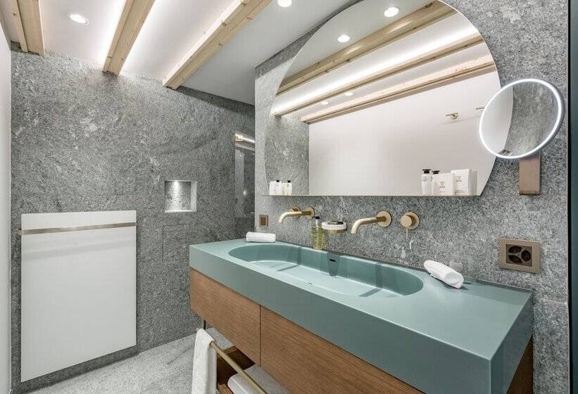 デラックススイート, Relais & Châteaux Chasa Montana