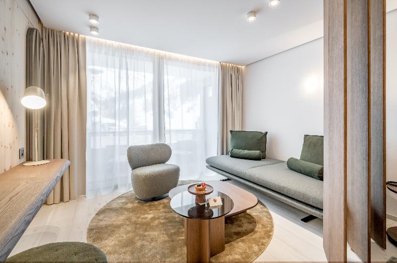 Номер Deluxe, Relais & Châteaux Chasa Montana