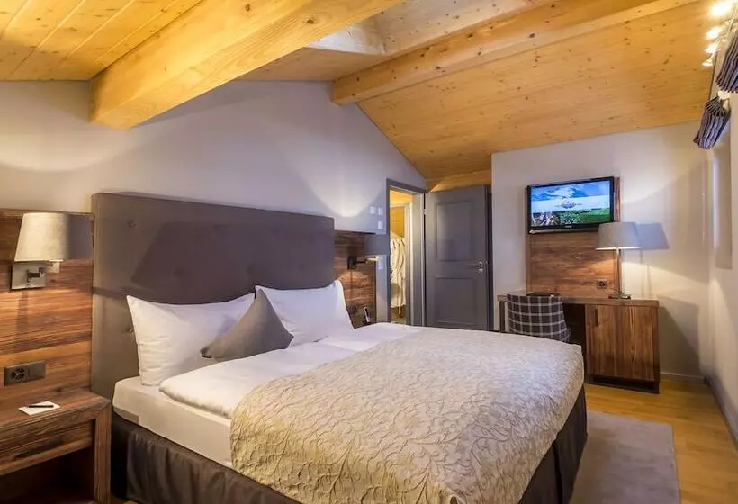 سوئیت سوپریور 3 خوابه, Romantik Hotel Schweizerhof