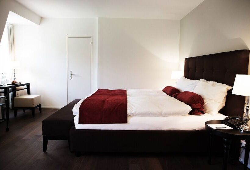 스탠다드 룸, Schloss Hunigen