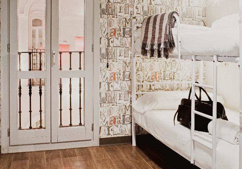 غرفة قياسية, Swiss Wine By Fassbind