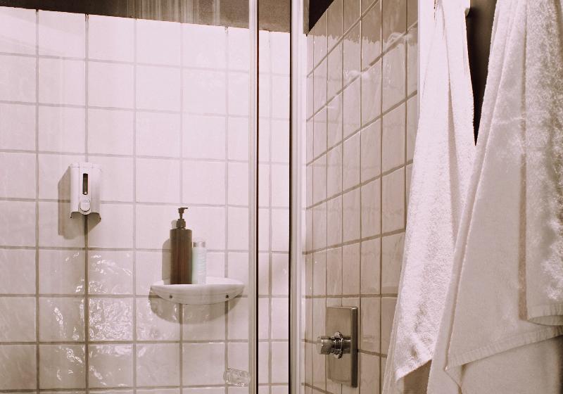 غرفة قياسية, Swiss Wine By Fassbind